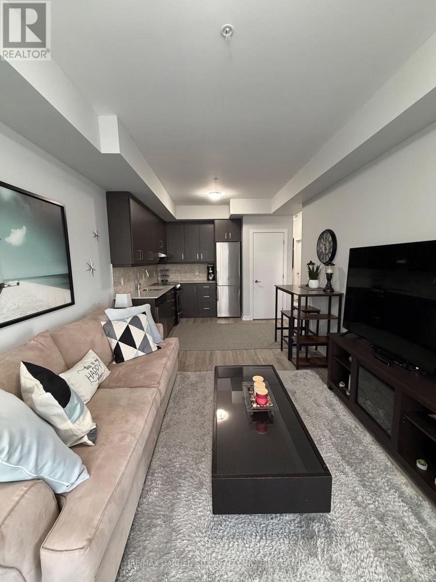 409 - 10 Esplanade Lane N, Grimsby (Grimsby Beach), Ontario  L3M 0H1 - Photo 6 - X13867262