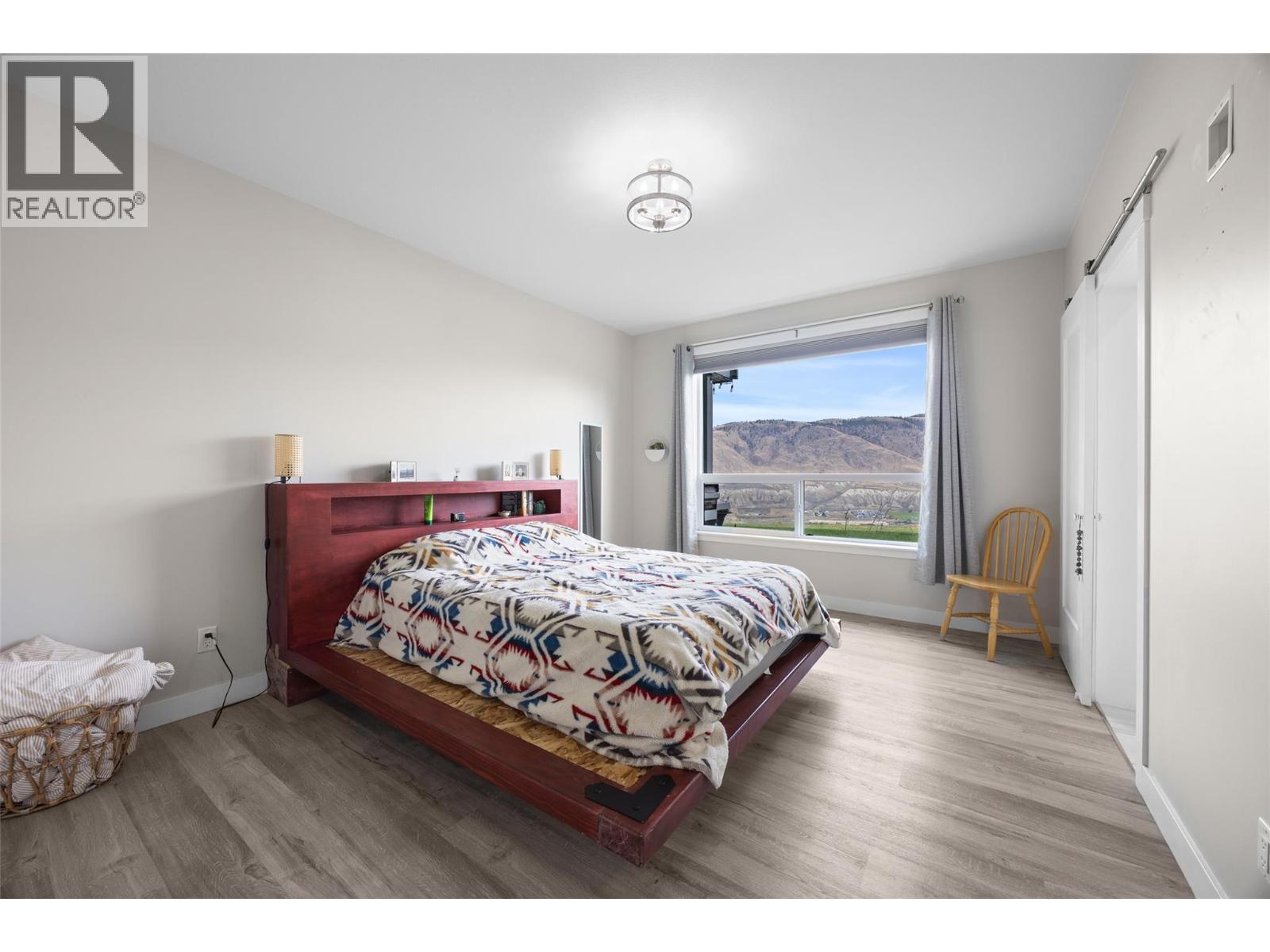 1968 Qu'appelle Boulevard, Kamloops, British Columbia  V2E 0C1 - Photo 43 - 10402809