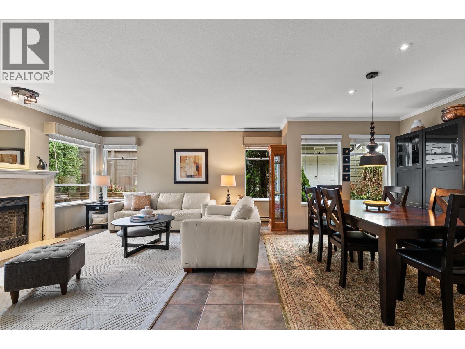 2894 Mount Seymour Parkway, North Vancouver, British Columbia  V7H 1E9 - Photo 3 - R3172766