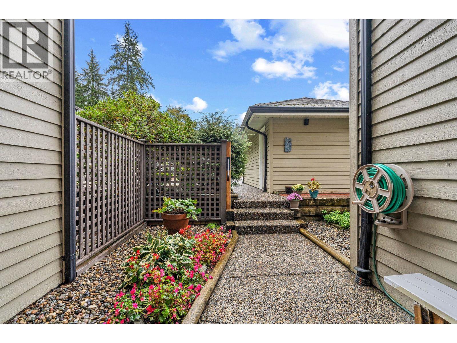 2894 Mount Seymour Parkway, North Vancouver, British Columbia  V7H 1E9 - Photo 37 - R3172766