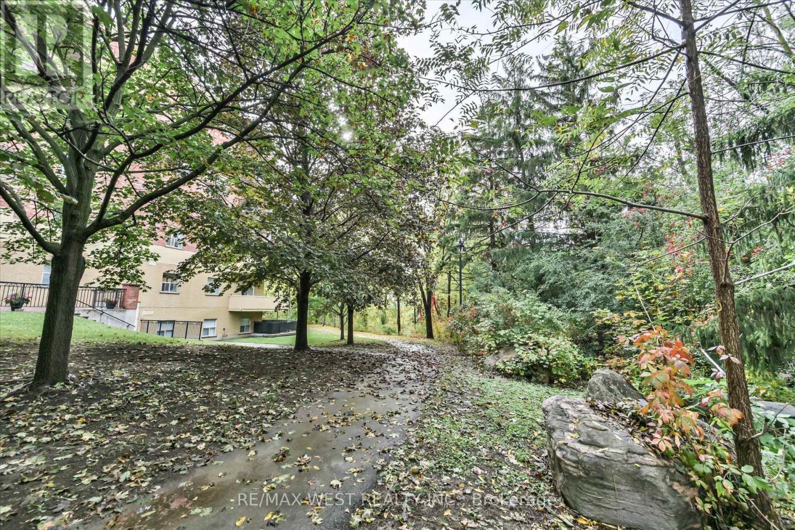 319 - 7373 Martin Grove Road, Vaughan, Ontario  L4L 9K1 - Photo 36 - N13862748