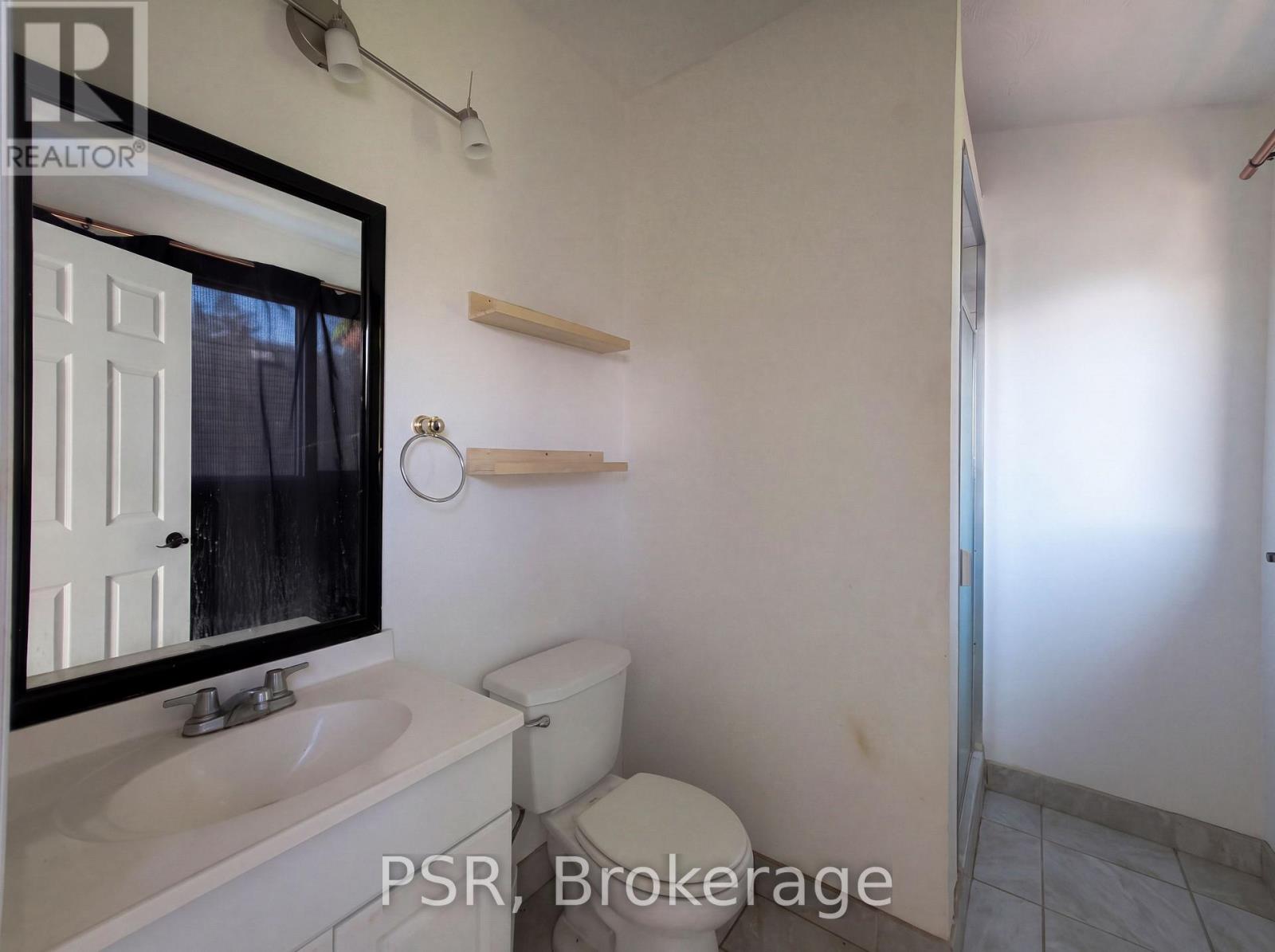 18 Sheldon Avenue N, Kitchener, Ontario  N2H 2M2 - Photo 10 - X13826880
