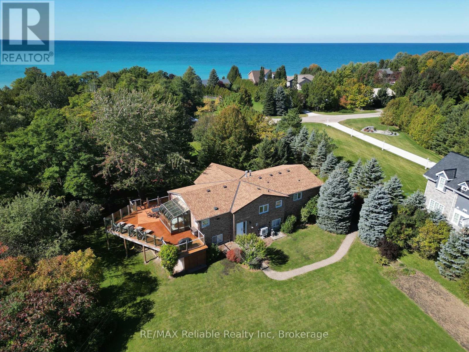 73788 Westshore Drive, Bluewater, Ontario  N0M 2T0 - Photo 2 - X13867266