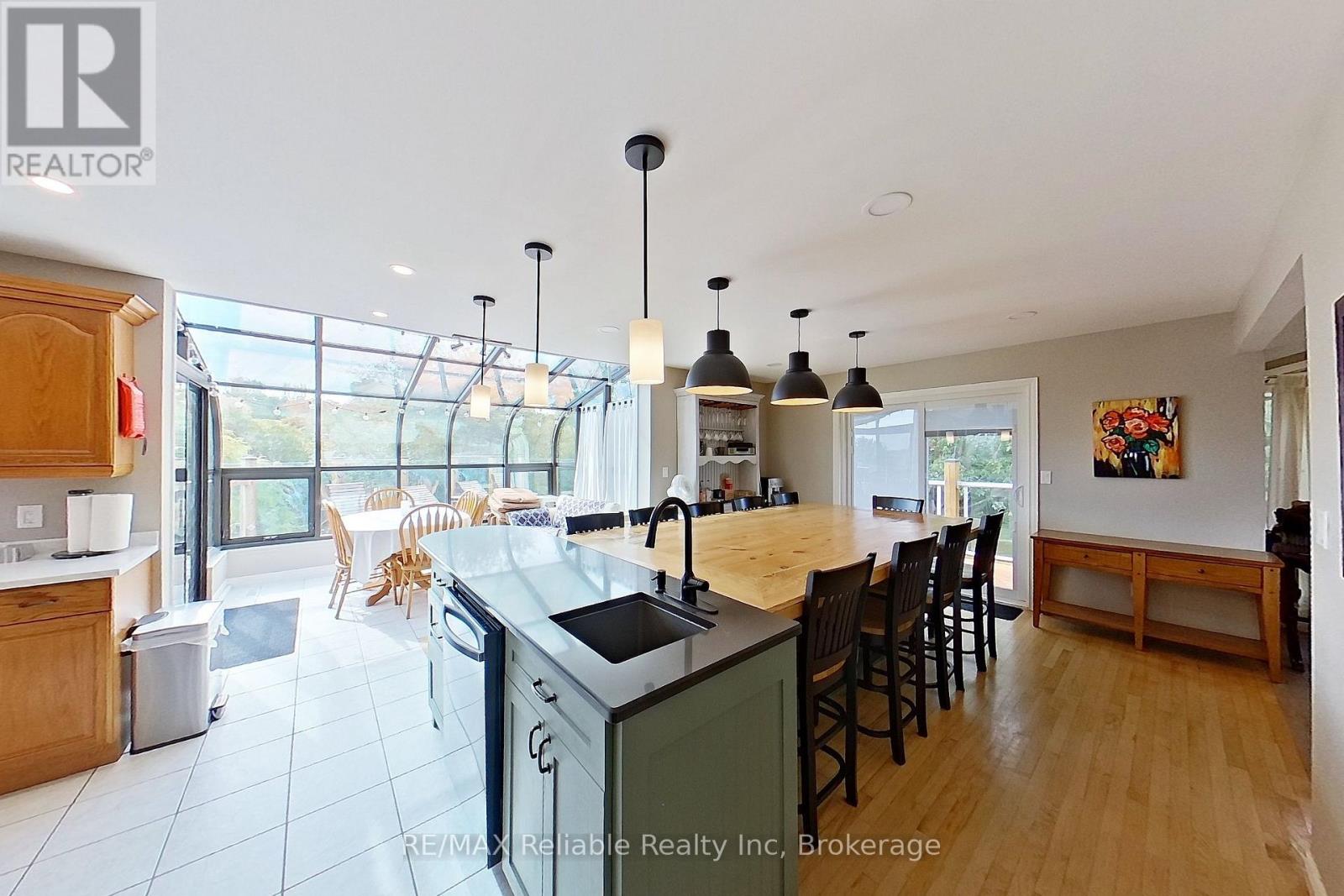73788 Westshore Drive, Bluewater, Ontario  N0M 2T0 - Photo 9 - X13867266