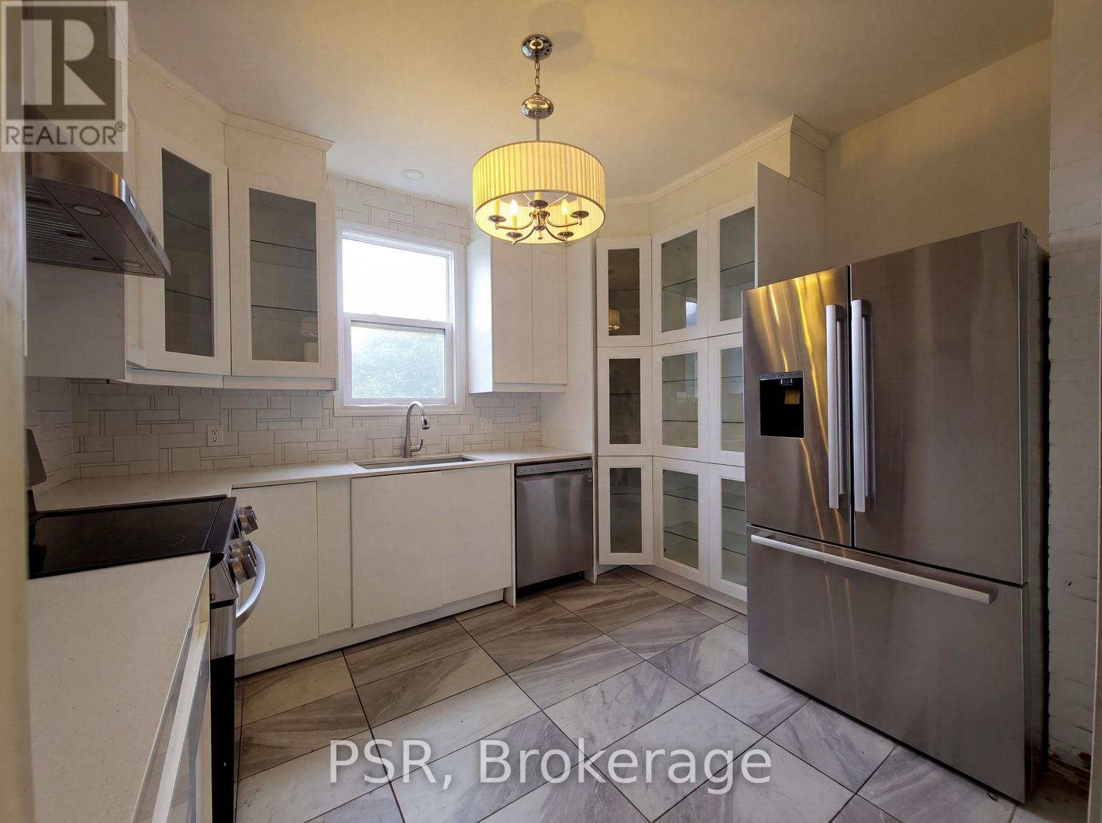 18 Sheldon Avenue N, Kitchener, Ontario  N2H 2M2 - Photo 5 - X13826880