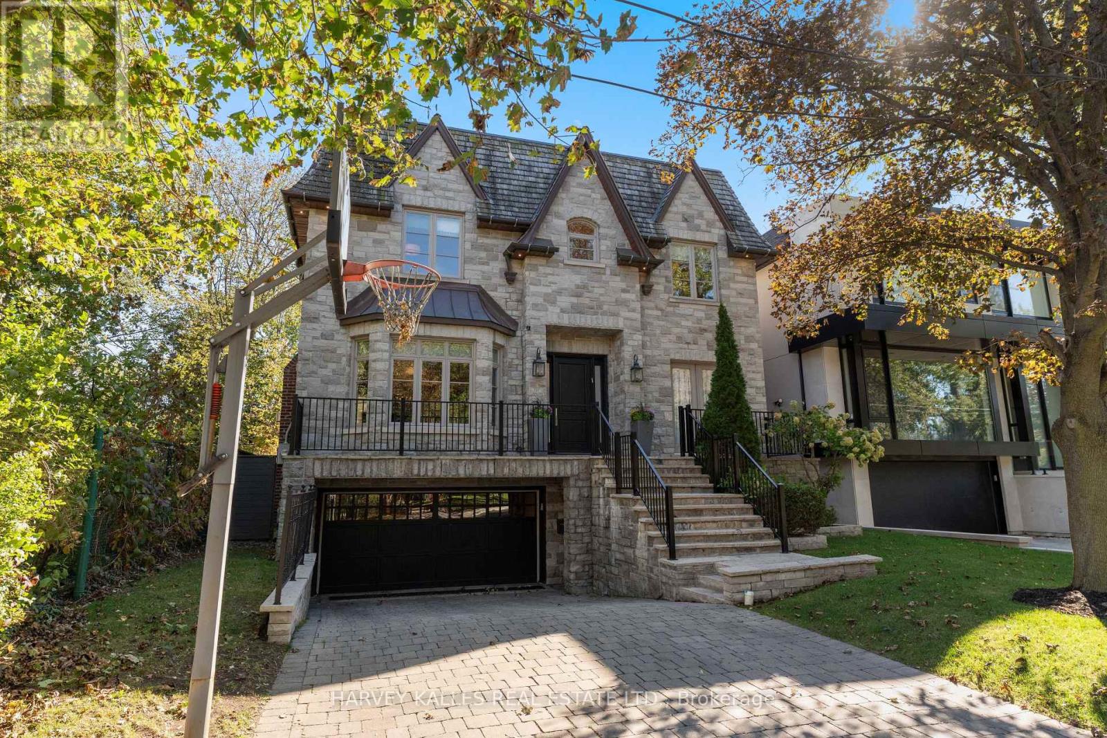 717 Woburn Avenue, Toronto, Ontario  M5M 1M2 - Photo 1 - C13867232