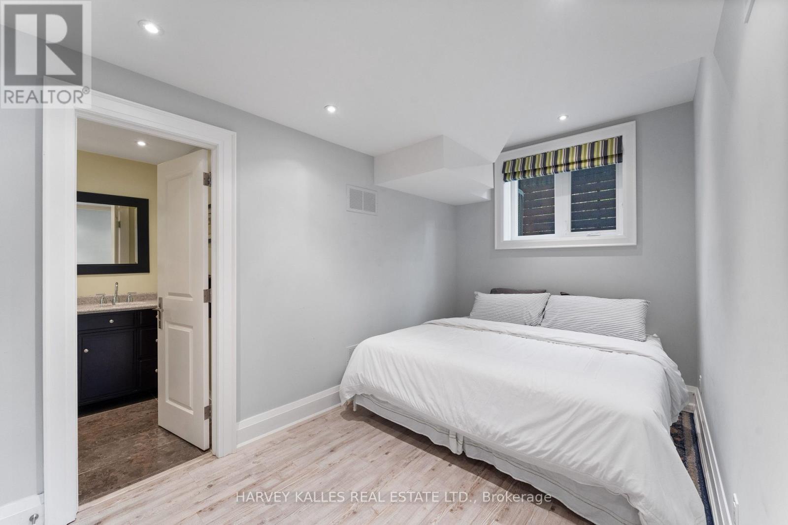 717 Woburn Avenue, Toronto, Ontario  M5M 1M2 - Photo 42 - C13867232