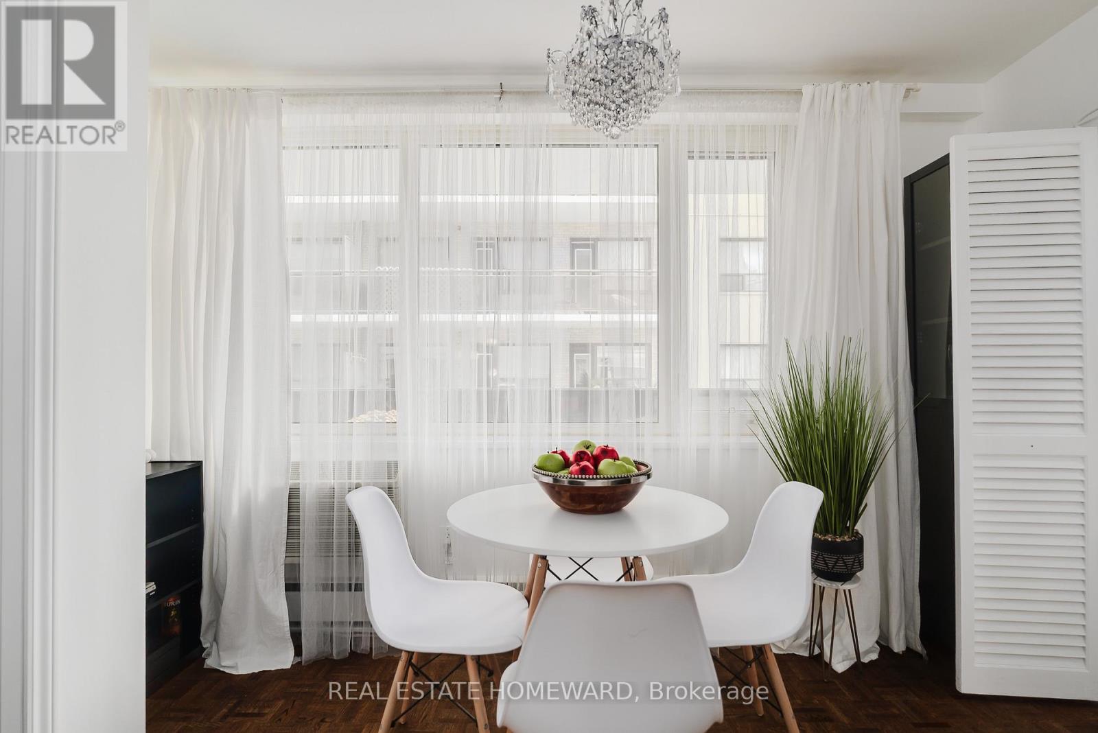 203 - 575 Avenue Road, Toronto, Ontario  M4V 2K2 - Photo 12 - C13867238