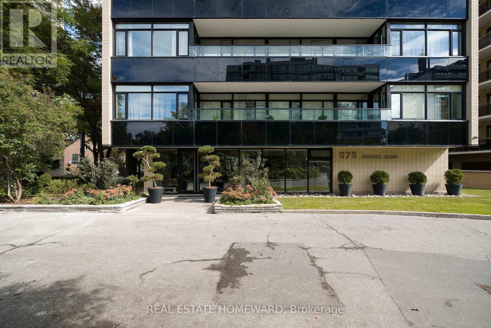 203 - 575 Avenue Road, Toronto, Ontario  M4V 2K2 - Photo 32 - C13867238