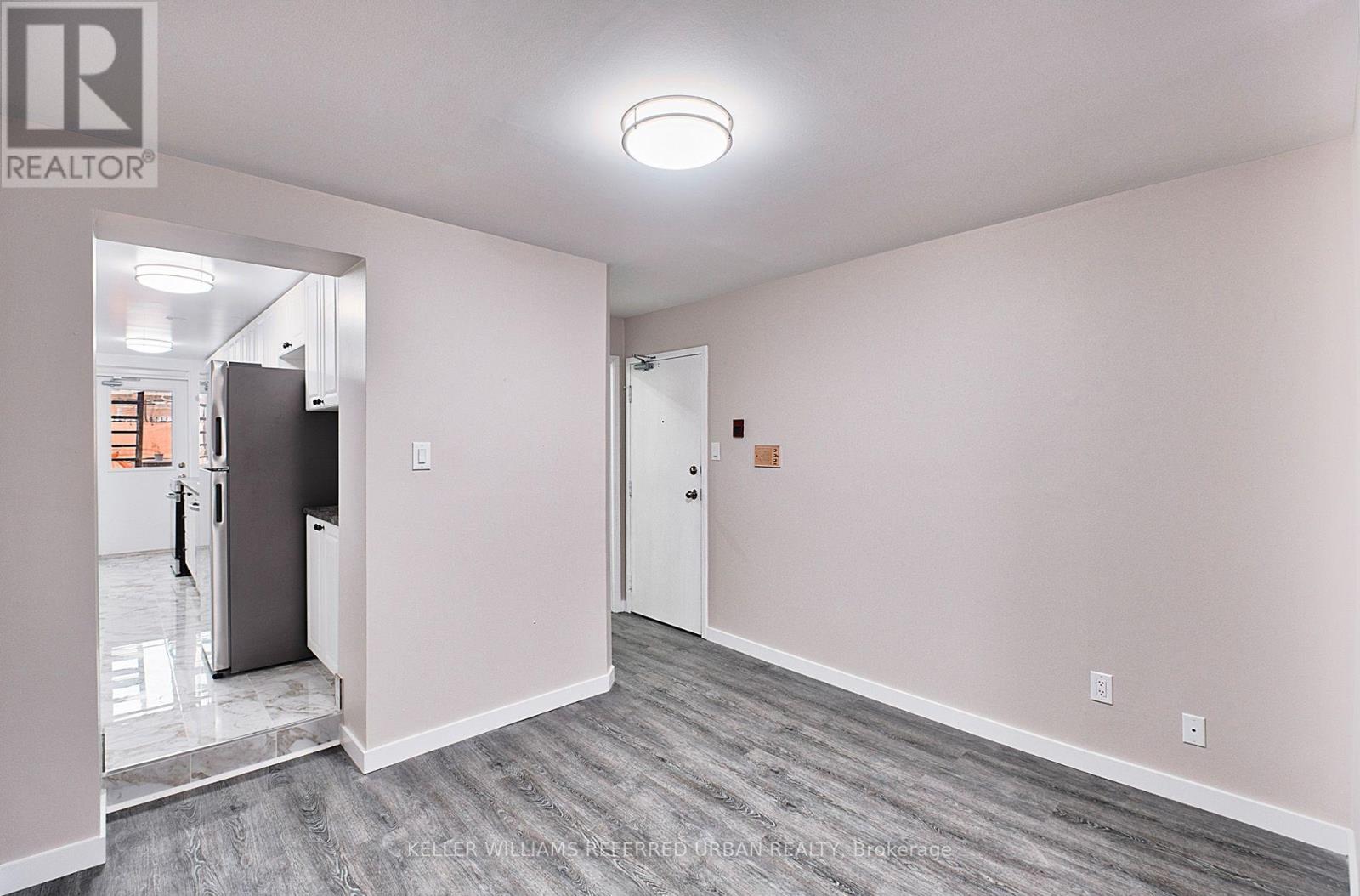 1 - 523 Bloor Street W, Toronto, Ontario  M5S 1Y4 - Photo 8 - C13867322