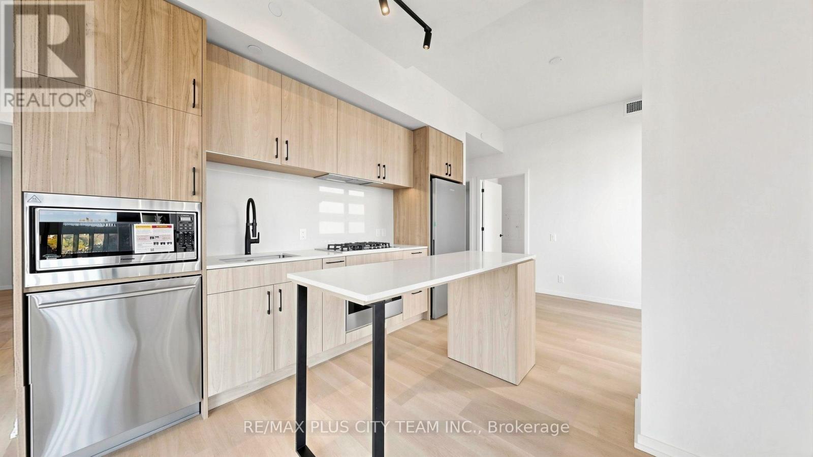 1801 - 109 Erskine Avenue, Toronto, Ontario  M4P 0G6 - Photo 10 - C13867334