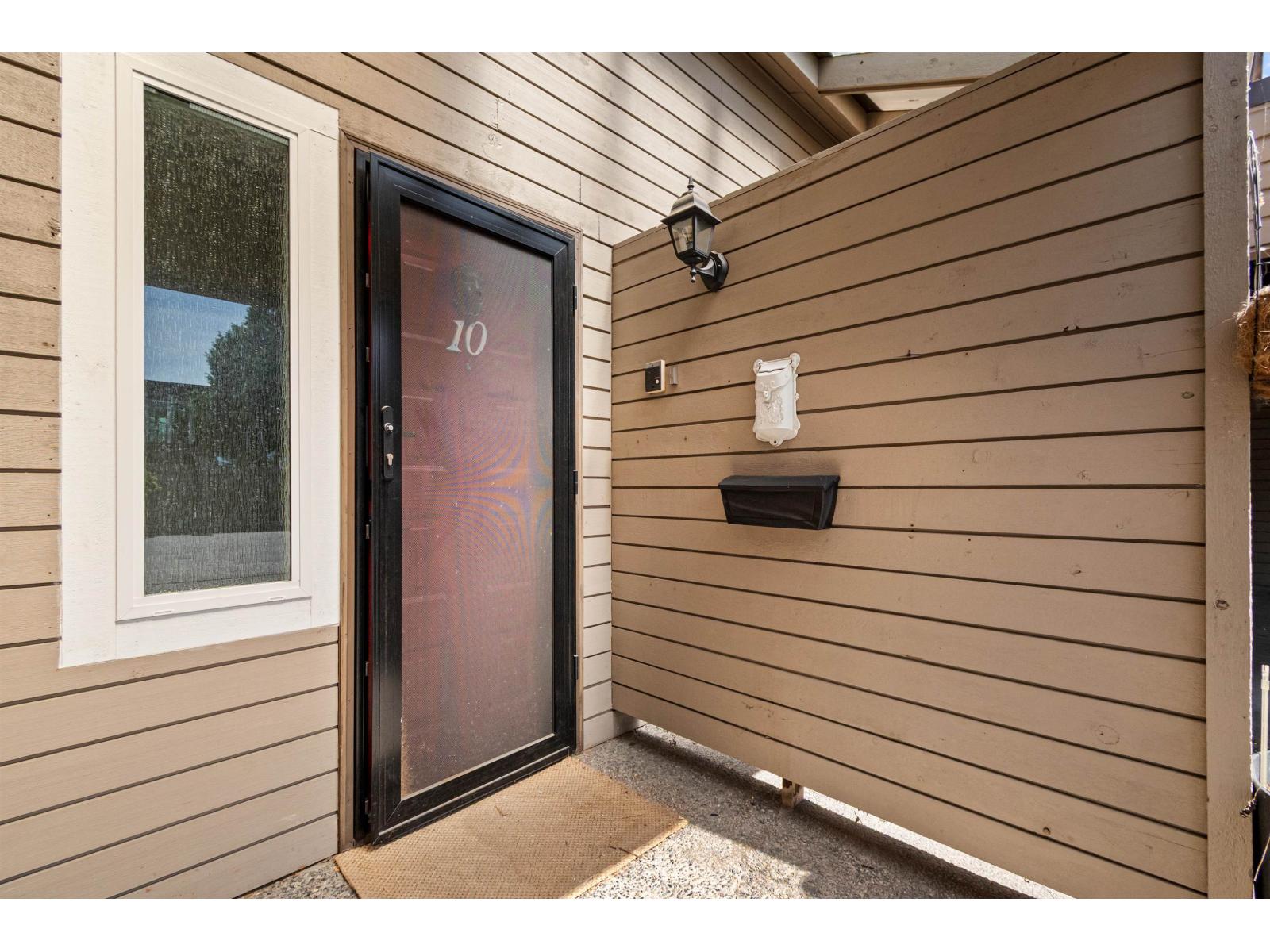 10 45915 CHEAM AVENUE|Chilliwack Downtown