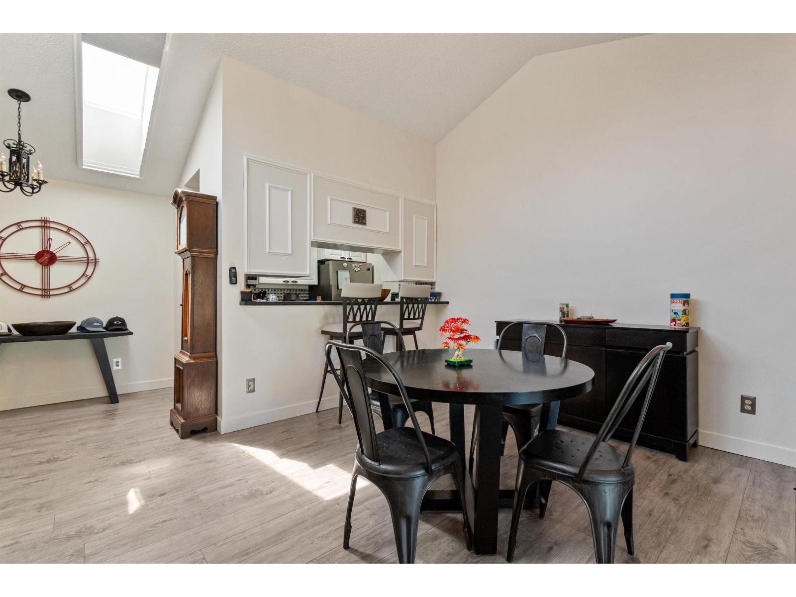 10 45915 CHEAM AVENUE|Chilliwack Downtown