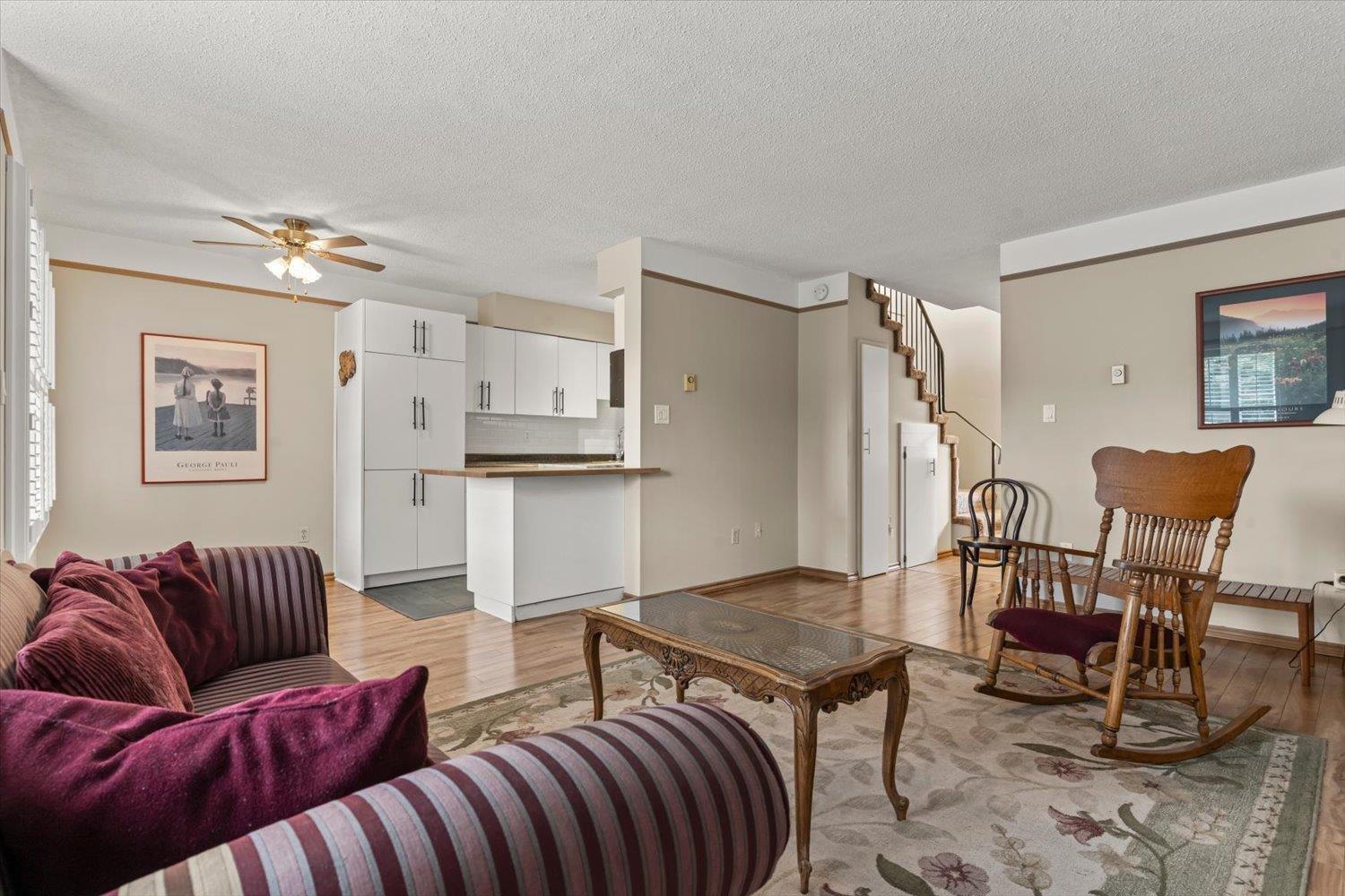 1 46085 GORE AVENUE|Chilliwack Downtown