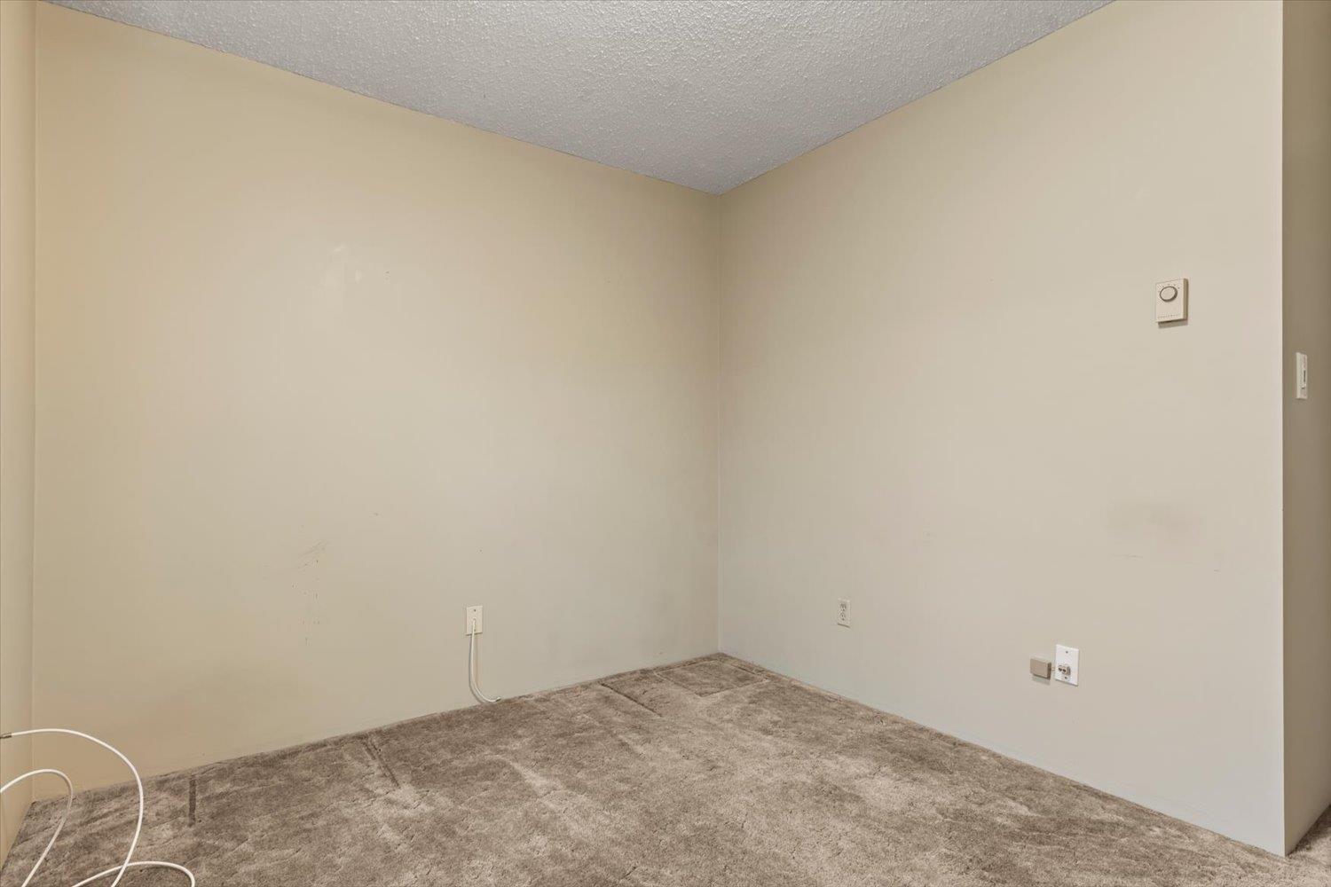 1 46085 GORE AVENUE|Chilliwack Downtown