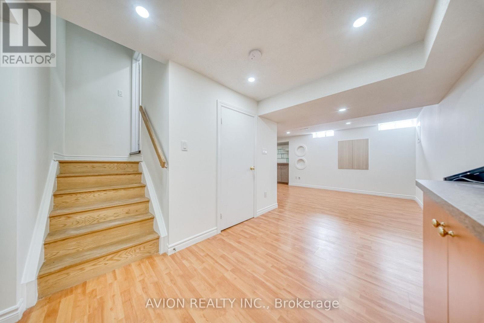 741 Bur Oak Avenue, Markham, Ontario  L6E 1C3 - Photo 35 - N13867290