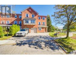 7 HAWTIN LANE, Aurora, Ontario