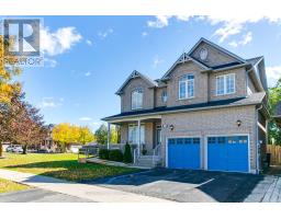 35 HARTWELL WAY, Aurora, Ontario