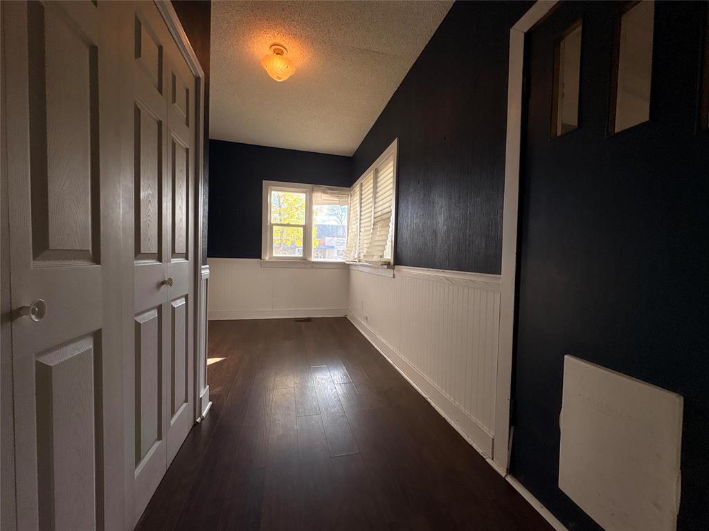 111 Lake Street S, Deloraine, Manitoba  R0M 0M0 - Photo 4 - 202624930