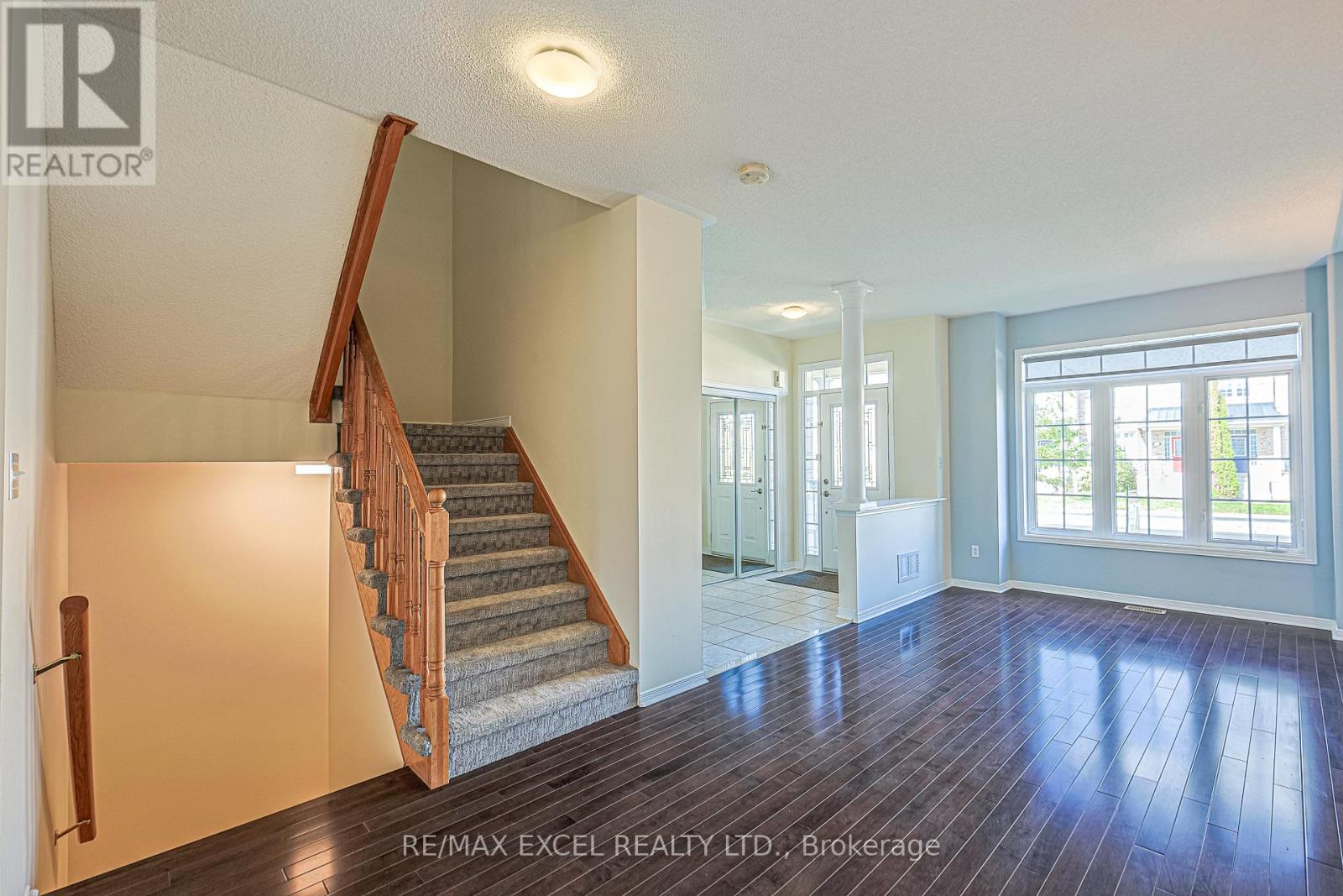 2383 Bur Oak Avenue, Markham, Ontario  L6E 1J8 - Photo 2 - N13846590