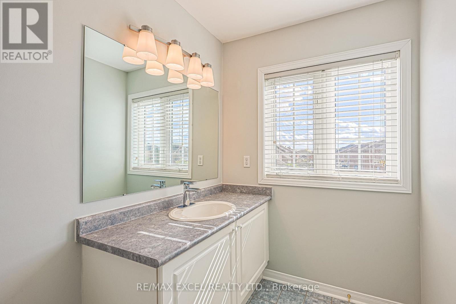2383 Bur Oak Avenue, Markham, Ontario  L6E 1J8 - Photo 14 - N13846590