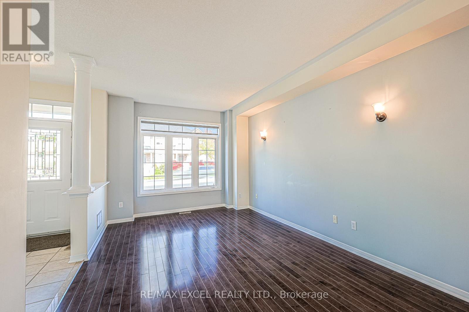 2383 Bur Oak Avenue, Markham, Ontario  L6E 1J8 - Photo 5 - N13846590