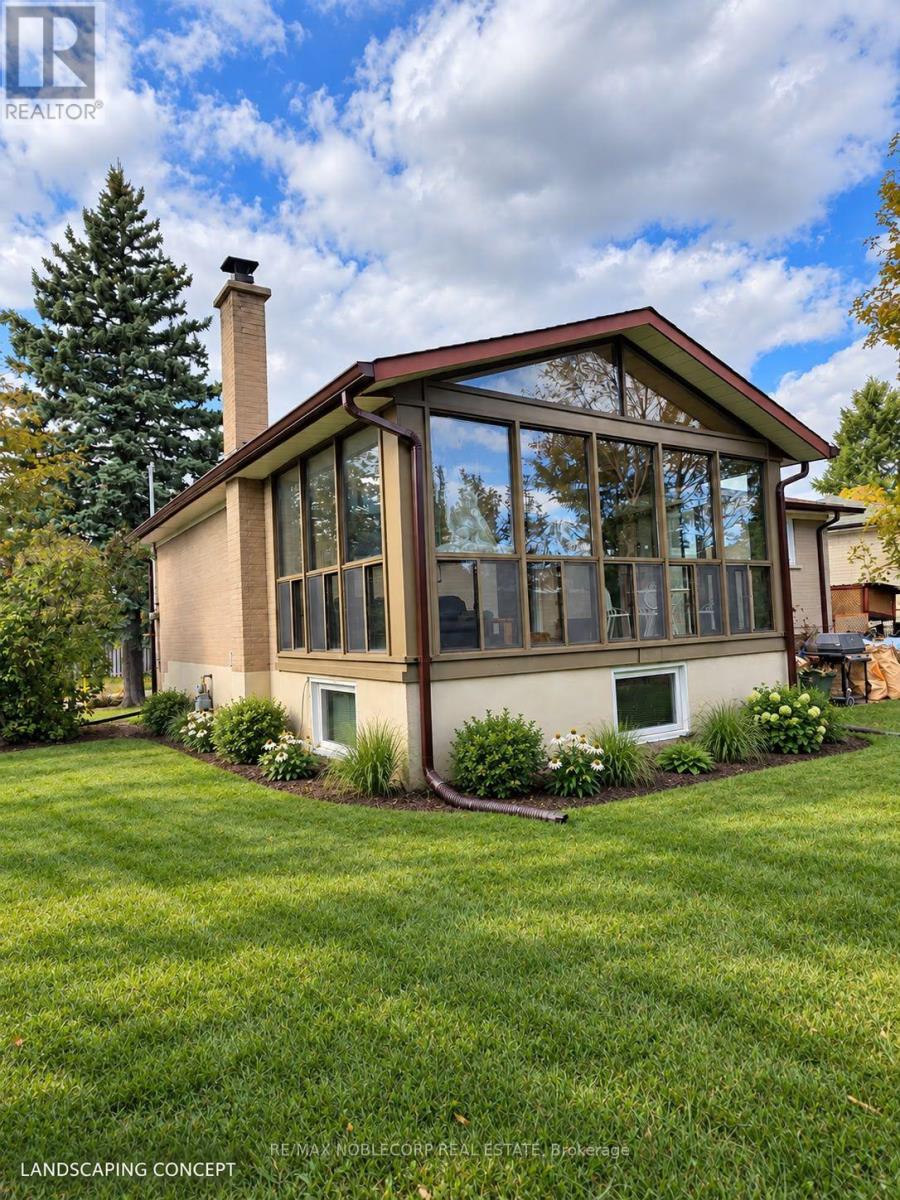5 Conamore Crescent, Toronto, Ontario  M3J 1H2 - Photo 28 - W13866798