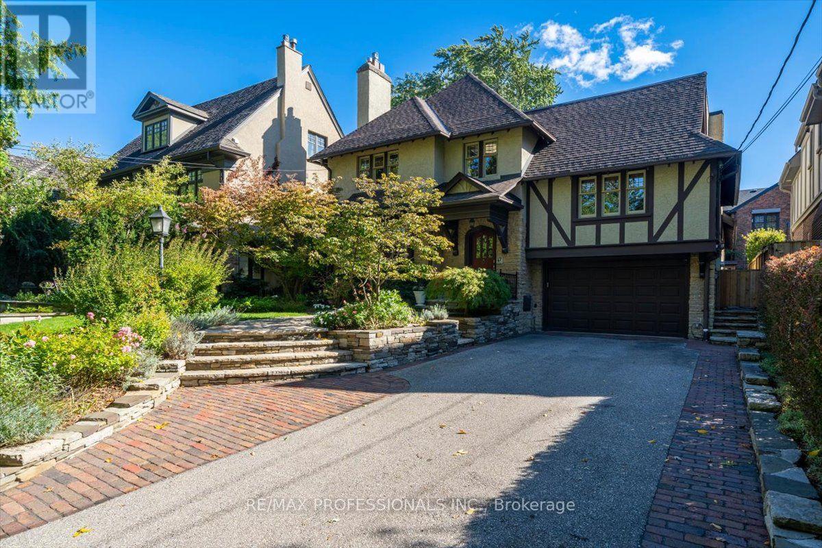 17 King Georges Road, Toronto, Ontario  M8X 1K7 - Photo 3 - W13867284