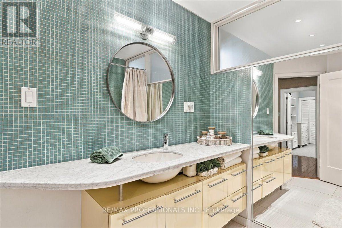 17 King Georges Road, Toronto, Ontario  M8X 1K7 - Photo 31 - W13867284