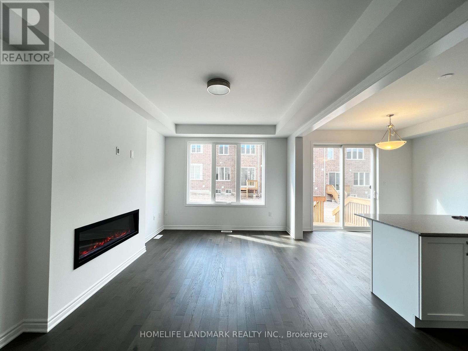 1211 Granary Street, Oakville, Ontario  L6H 7Y3 - Photo 3 - W13867300