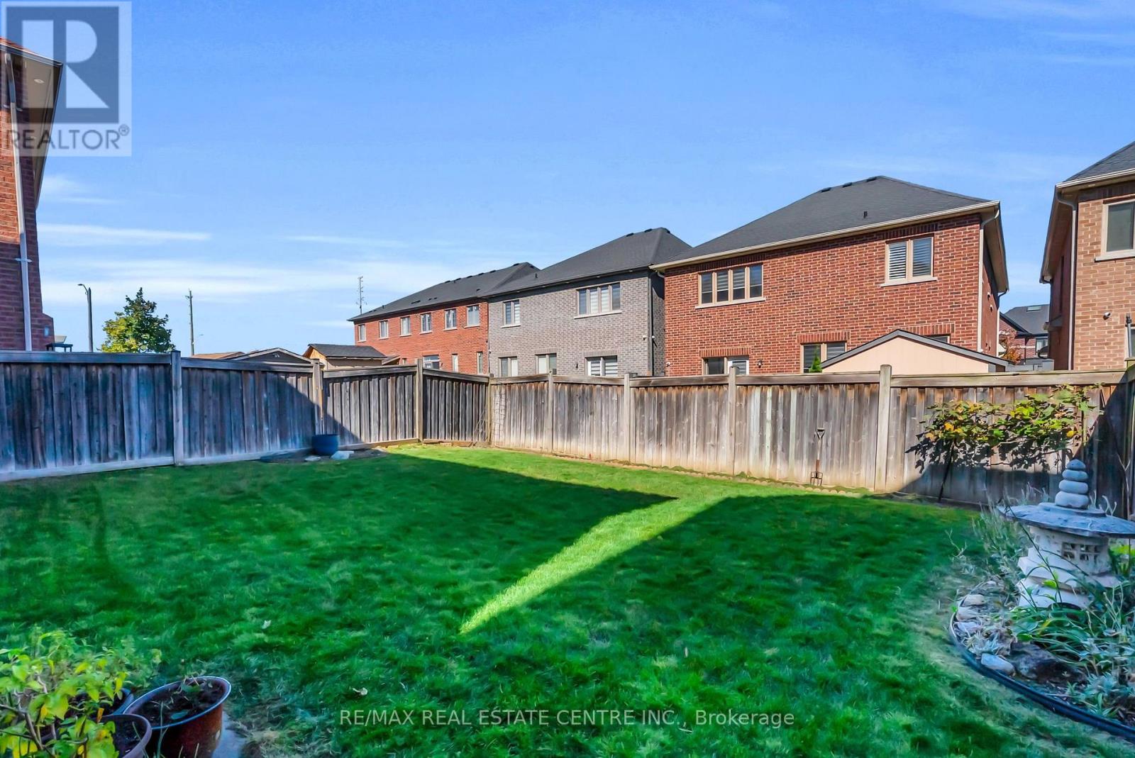 43 Delphinium Way, Brampton, Ontario  L7A 0N3 - Photo 47 - W13867350