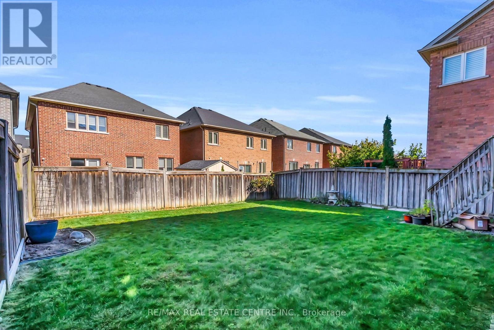 43 Delphinium Way, Brampton, Ontario  L7A 0N3 - Photo 48 - W13867350