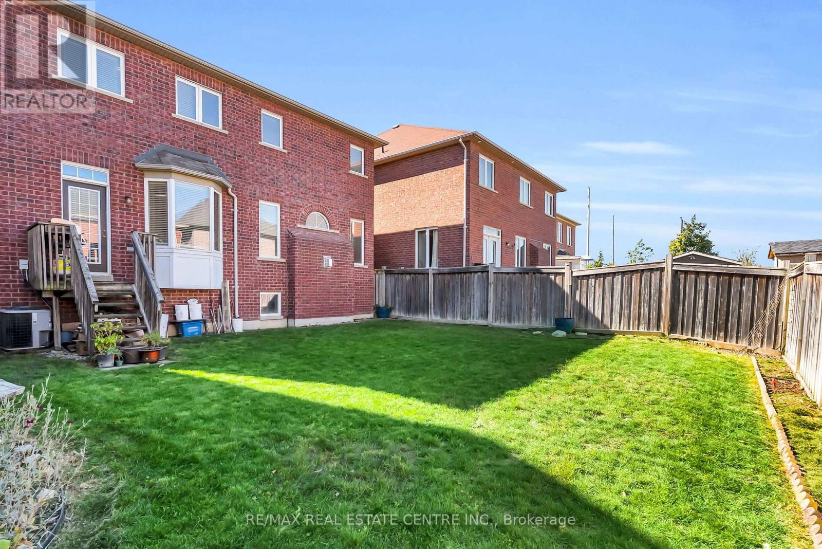 43 Delphinium Way, Brampton, Ontario  L7A 0N3 - Photo 49 - W13867350