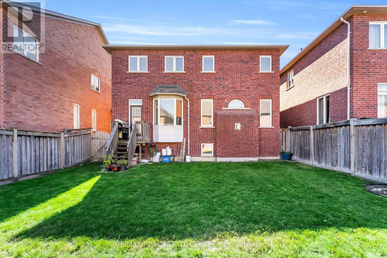 43 Delphinium Way, Brampton, Ontario  L7A 0N3 - Photo 50 - W13867350
