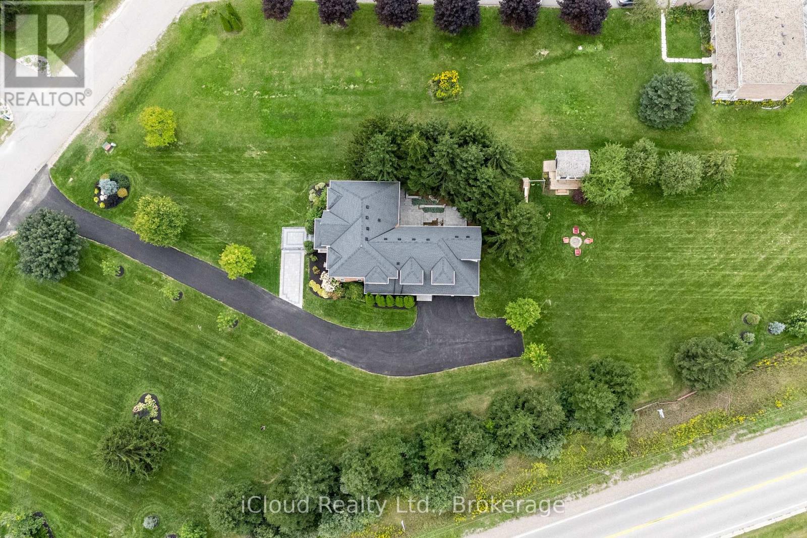 41 Woodland Drive, East Garafraxa, Ontario  L9W 2Y9 - Photo 3 - X13867308