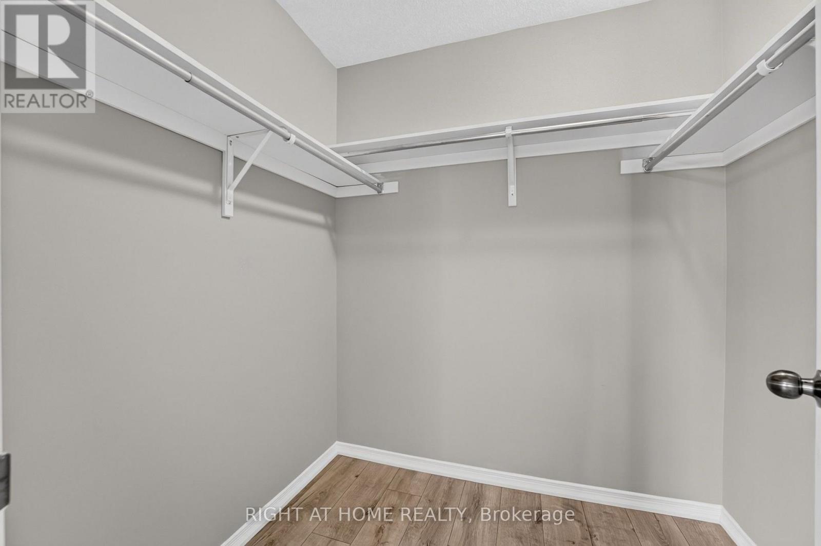 8460 Sweet Chestnut Drive, Niagara Falls, Ontario  L2H 0N2 - Photo 25 - X13867362