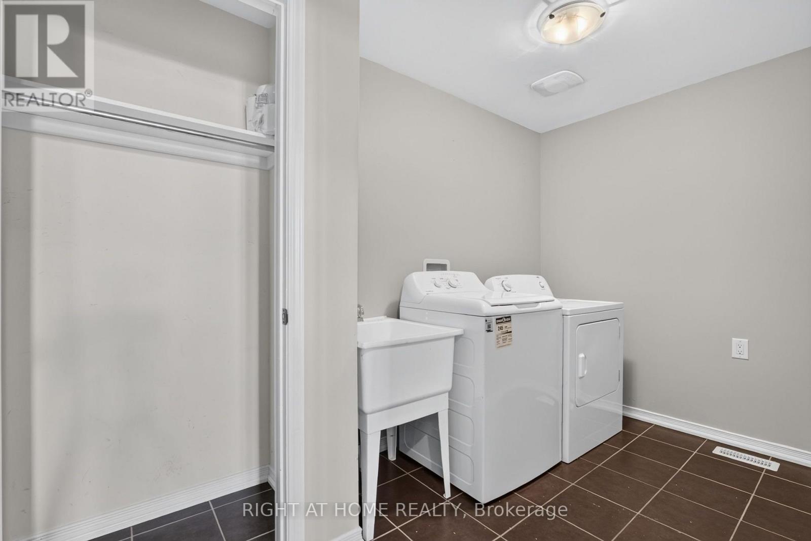 8460 Sweet Chestnut Drive, Niagara Falls, Ontario  L2H 0N2 - Photo 40 - X13867362