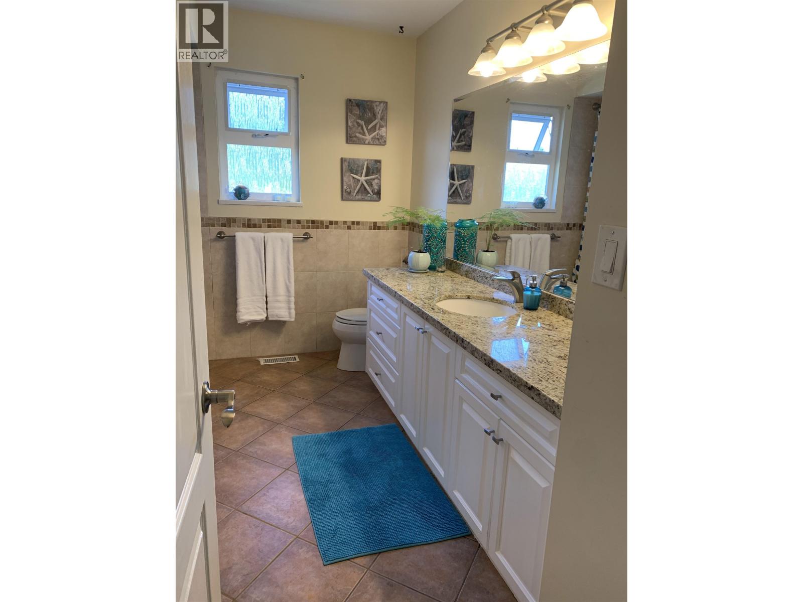 3650 Lynndale Crescent, Burnaby, British Columbia  V5A 3S8 - Photo 13 - R3172411