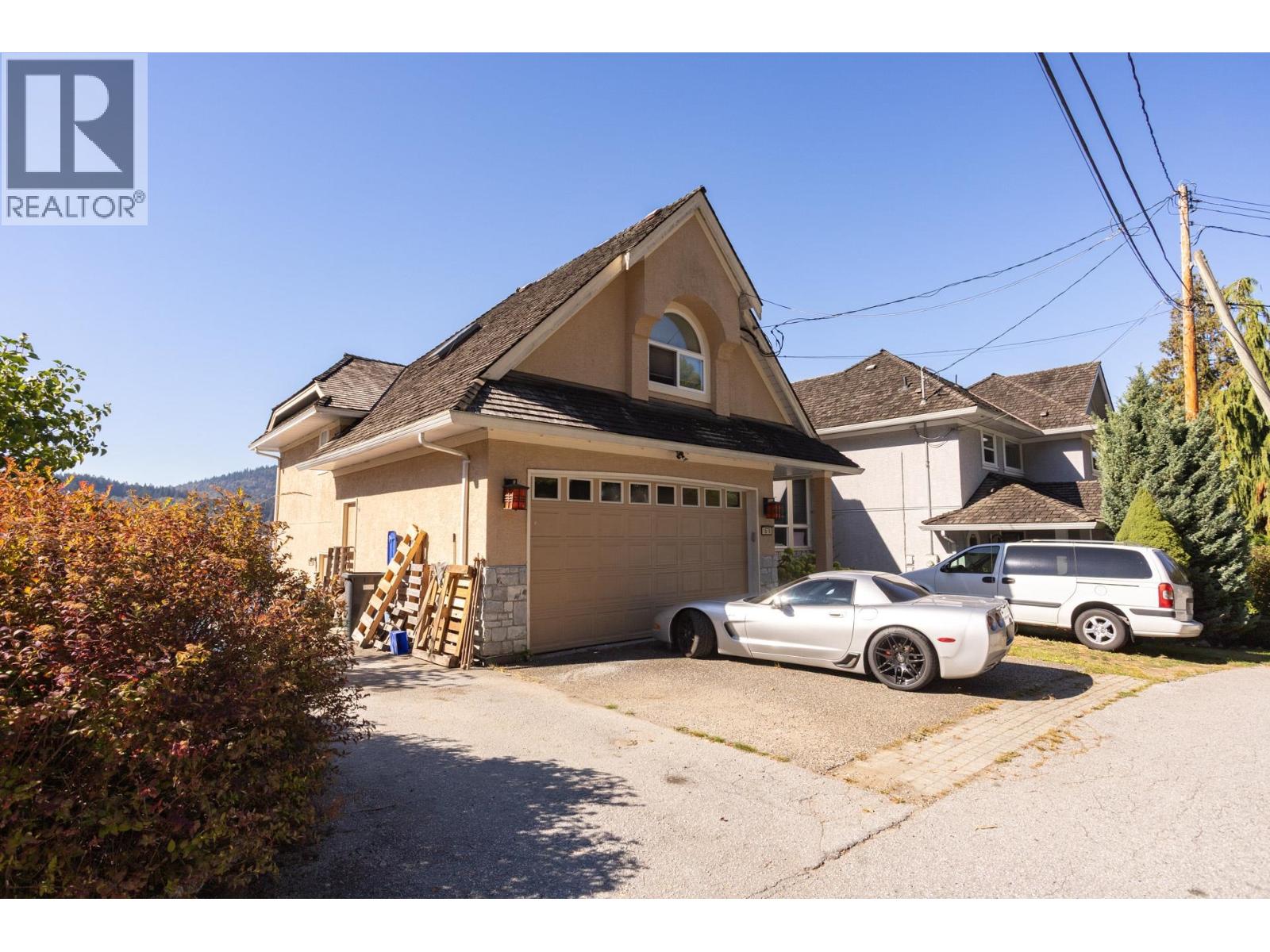 1678 Beach Avenue, Port Moody, British Columbia  V3H 3M1 - Photo 2 - R3172107