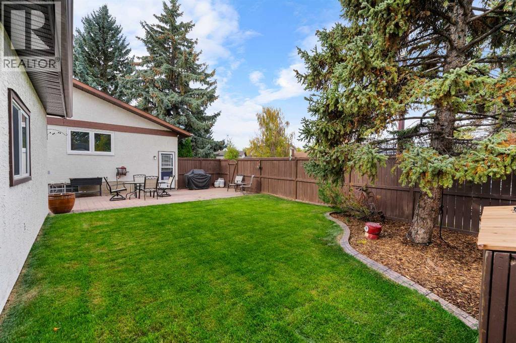 479 Bracewood Crescent SW, Calgary, Alberta  T2W 3B7 - Photo 40 - A2348213
