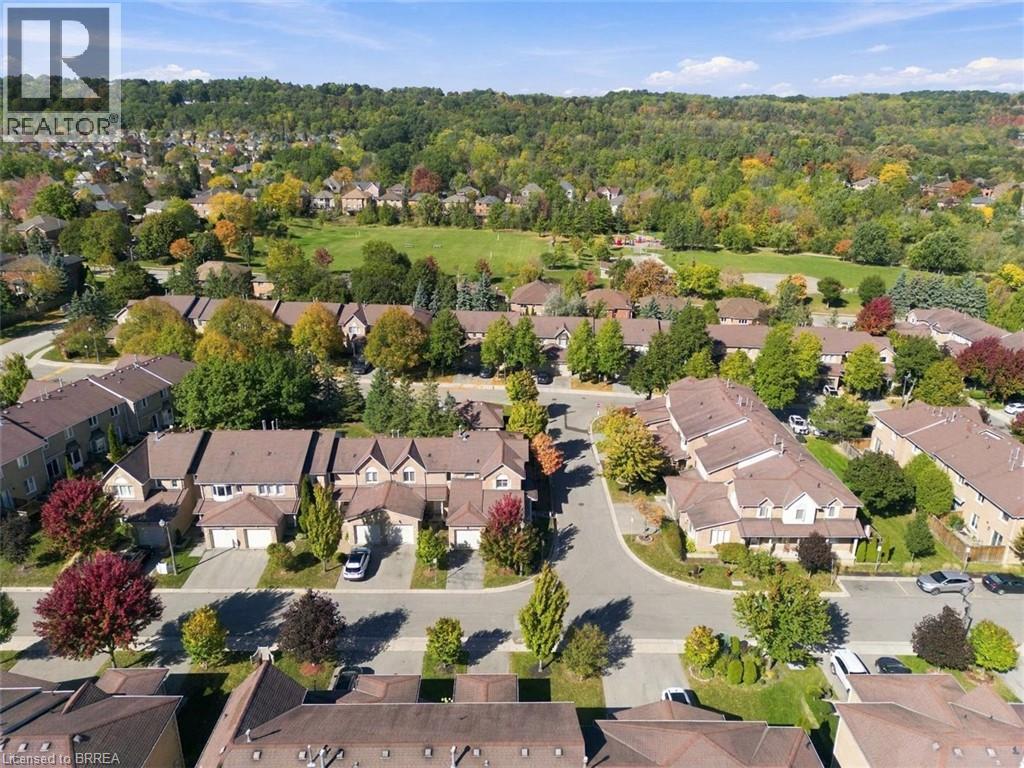 11 Pirie Drive Unit# 68, Dundas, Ontario  L9H 6Z6 - Photo 5 - 40868826