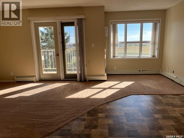 204 A & B 5th Avenue, Caronport, Saskatchewan  S0H 0S0 - Photo 10 - SK050429