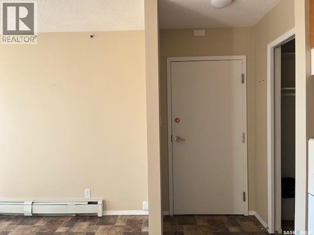 204 A & B 5th Avenue, Caronport, Saskatchewan  S0H 0S0 - Photo 16 - SK050429