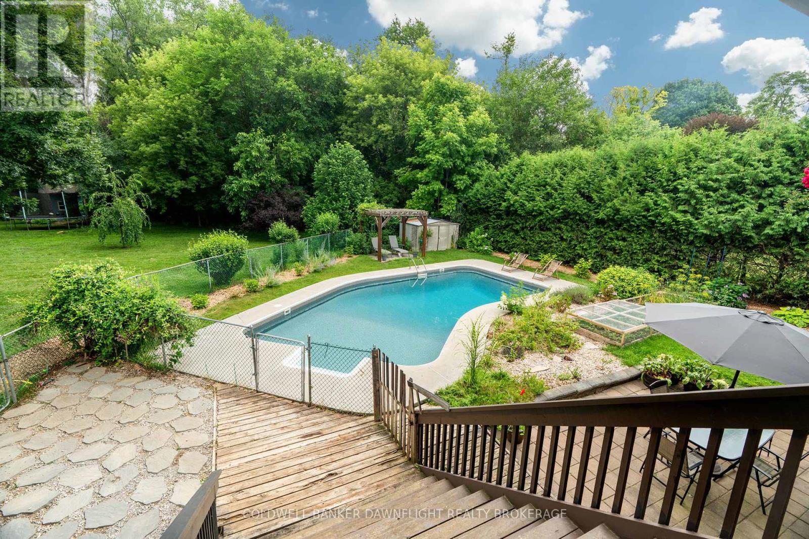 16 Lansdowne Park Crescent, Middlesex Centre, Ontario  N0L 1R0 - Photo 29 - X13867604