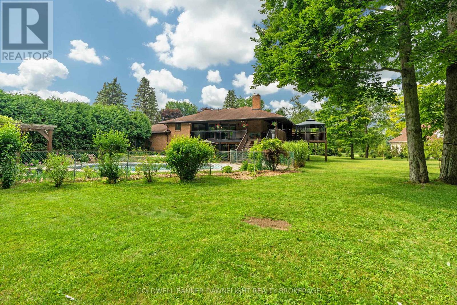 16 Lansdowne Park Crescent, Middlesex Centre, Ontario  N0L 1R0 - Photo 43 - X13867604