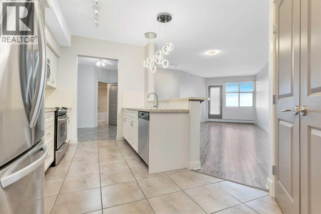 420, 100 Lakeway Boulevard