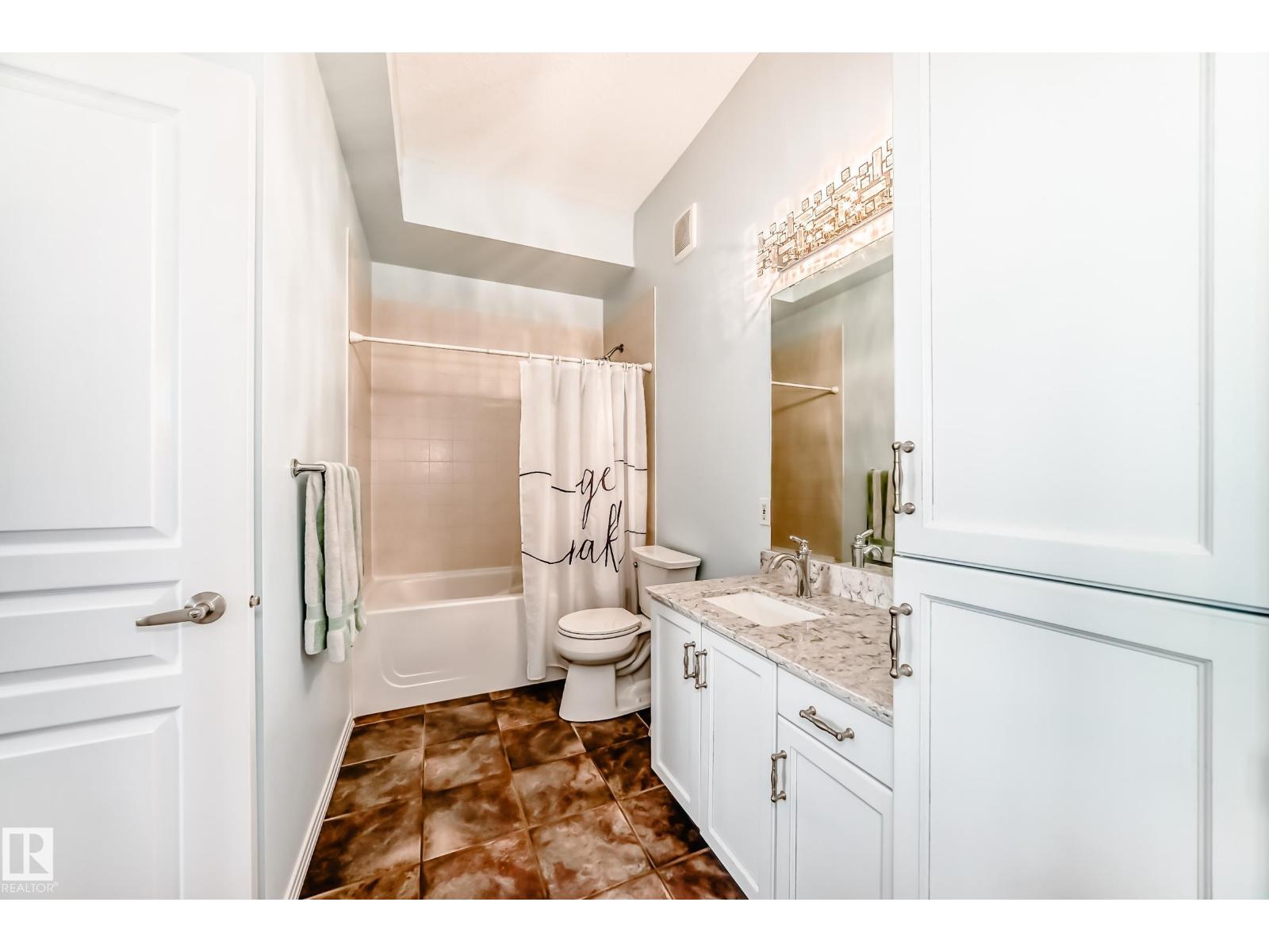 #414 9507 101 AV NW