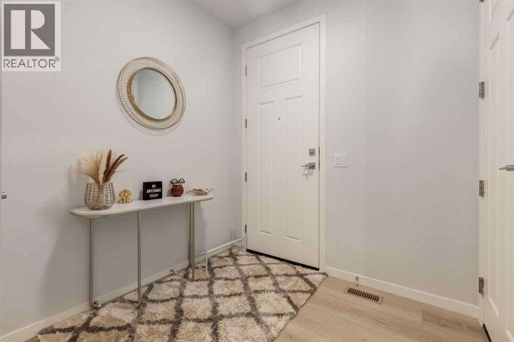29 Marmot Passage NW, Calgary, Alberta  T3R 2J3 - Photo 2 - A2349928