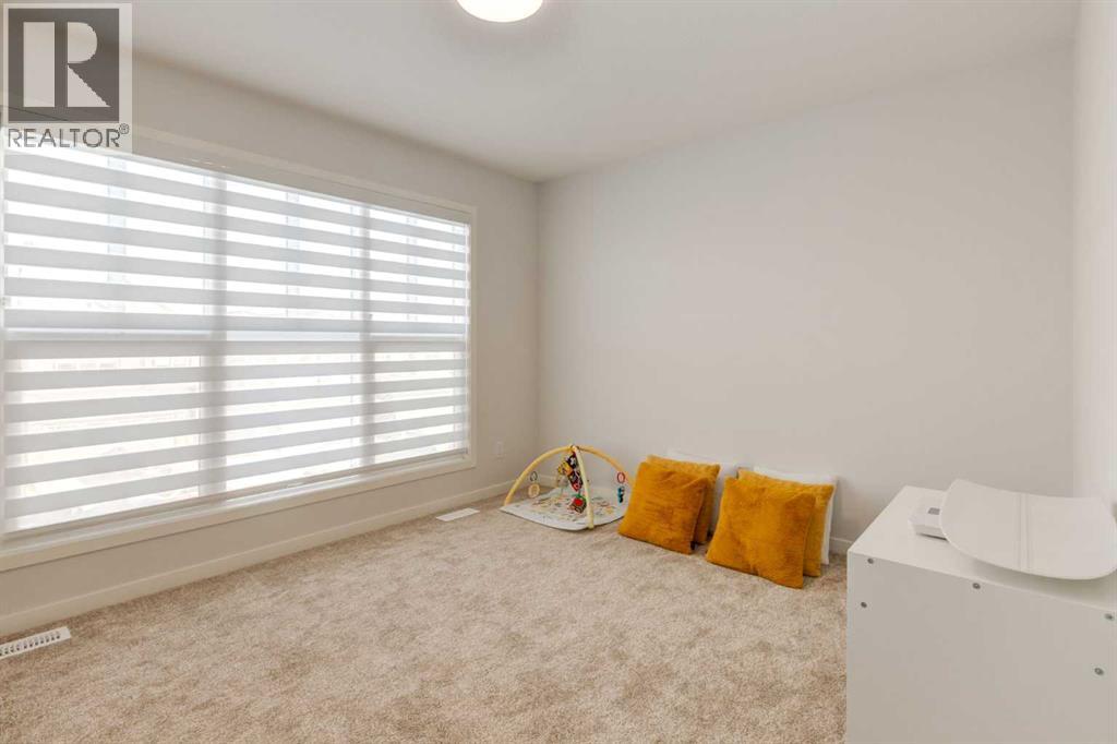 29 Marmot Passage NW, Calgary, Alberta  T3R 2J3 - Photo 27 - A2349928