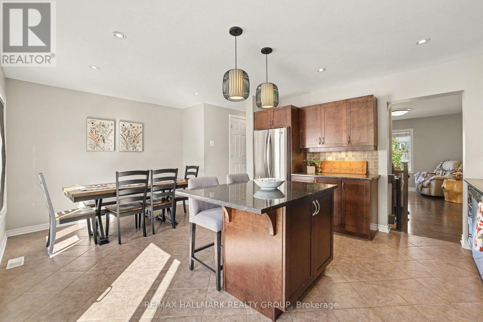 614 Martinique Lane, Ottawa, Ontario  K2S 0L9 - Photo 12 - X13867410
